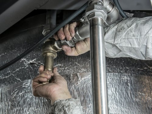 Dépannage d'urgence plombier autour de Nanterre